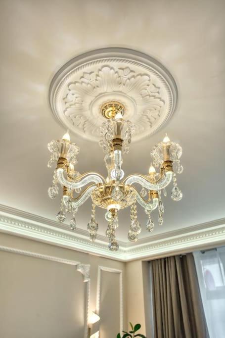 Charming Apart New 2 Bedrooms With Aircon Paris Exterior foto