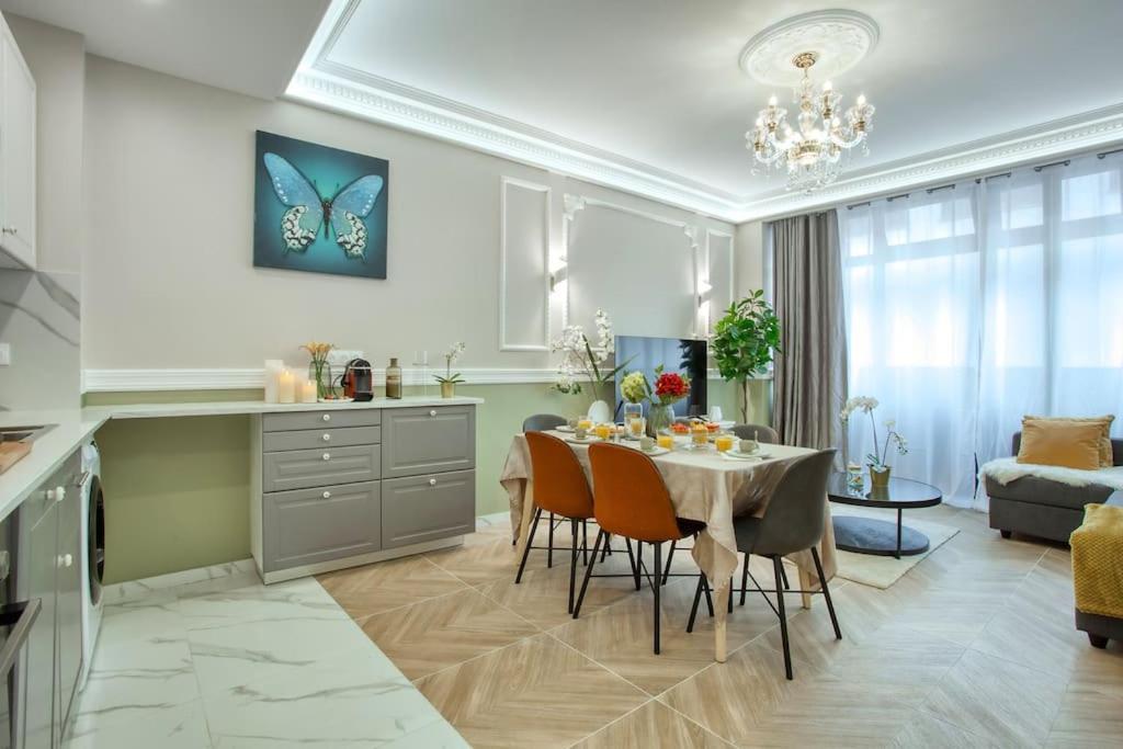 Charming Apart New 2 Bedrooms With Aircon Paris Exterior foto